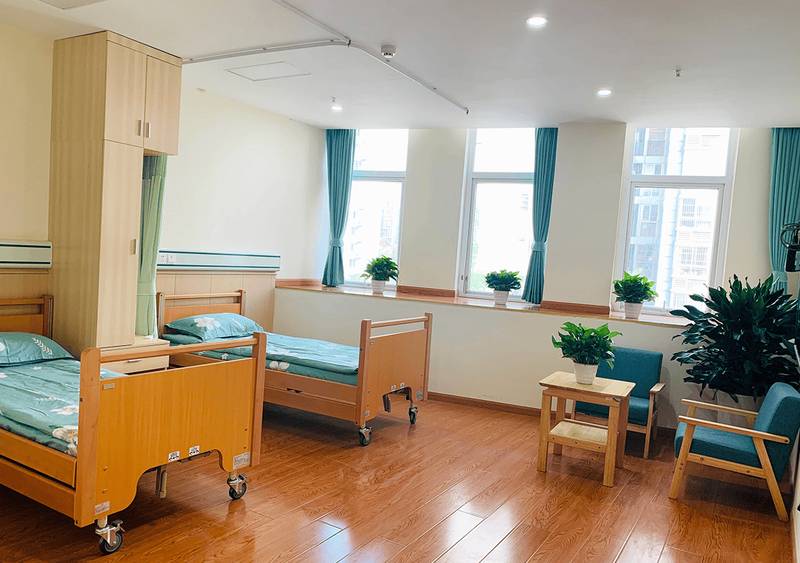 半失能老人选成华区养老院:成都祥瑞通成华苑康养中心护理与膳食分层解析