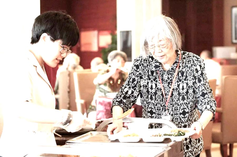 保利成都和熹会:成都阿尔茨海默症老人去哪养老的专业选择