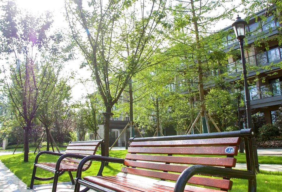保利成都和熹会:金牛区森林环抱中的品质颐养地