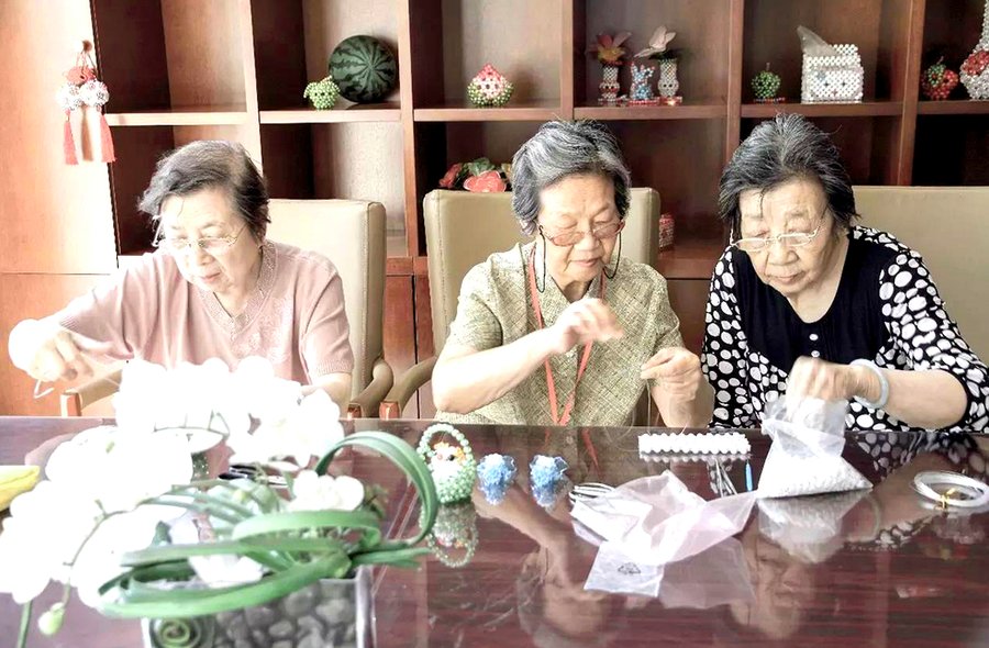 保利成都和熹会：失智老人情绪安抚专项照护解析