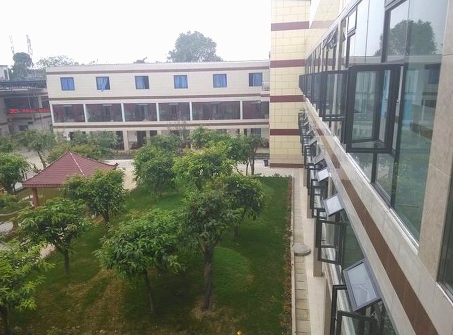 成东疗养康复托老院:成都半失能长者起居照护与康复训练型养老机构选型参考指南