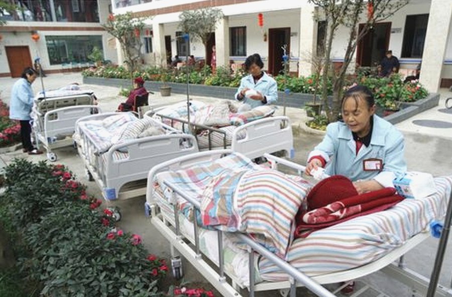 成东疗养康复托老院:成都全护理养老机构排泄照护服务适配指南