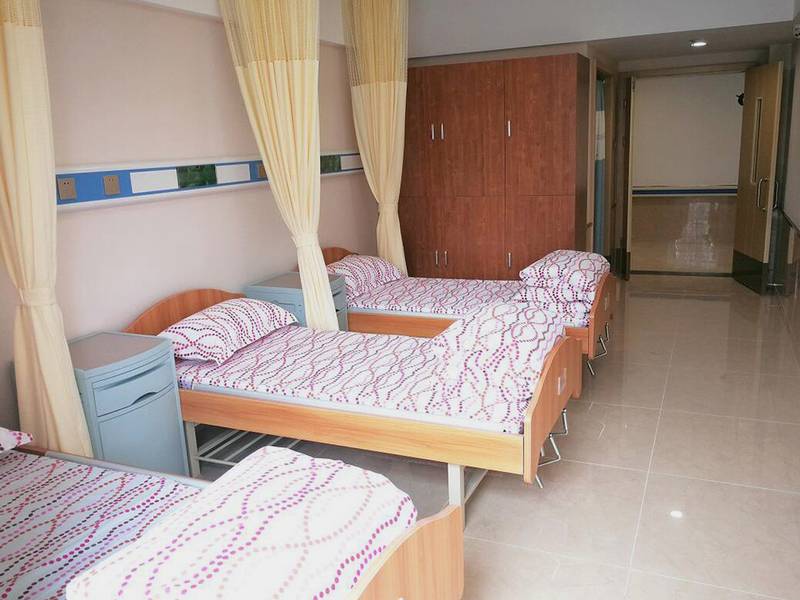 成都半失能老人每月6000元住什么标准？以圣约瑟康复中心两院区公开信息拆解照护账本