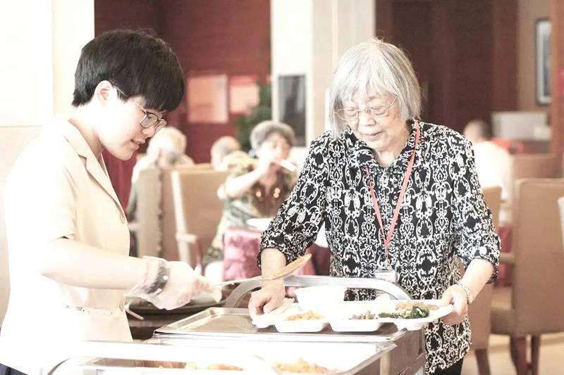 成都保利和熹会:金牛区认知症照护专区的适老化实践观察