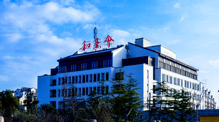 成都保利和熹会观察:长期卧床老人压疮分期与鼻饲管路维护的照护实践