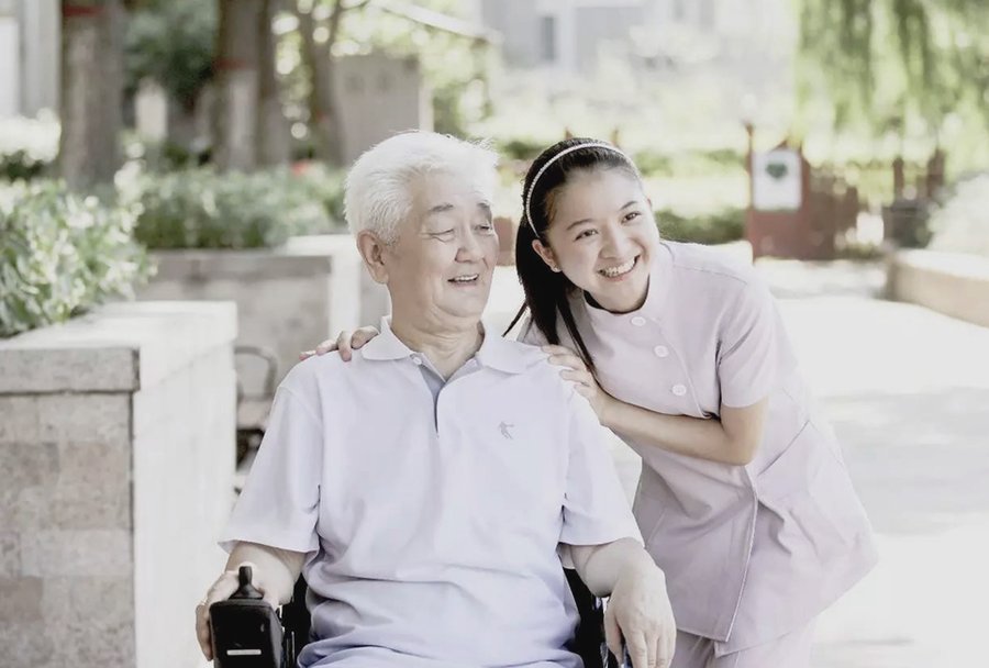 成都保利和熹会颐养中心:养老院入住体检手续与评估流程全解析