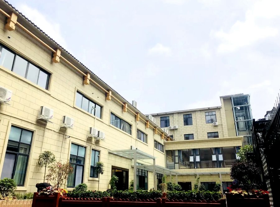 成都哺恩平福养老护理中心:一家提供24小时医疗值守的医养结合机构观察