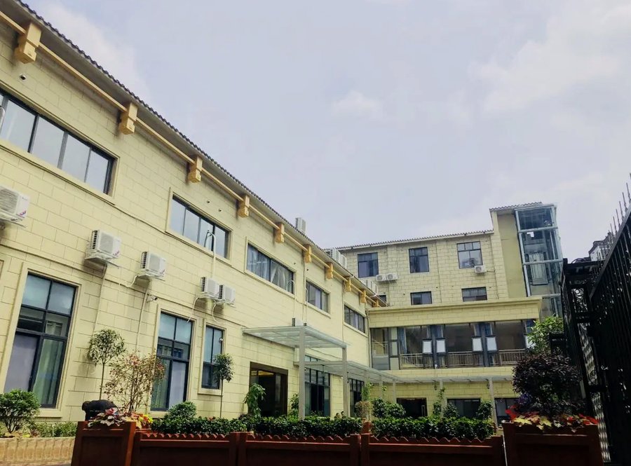 成都哺恩永陵院押金透明化识别:上限按床费12倍、未入住全退与已入住扣费退怎么核对