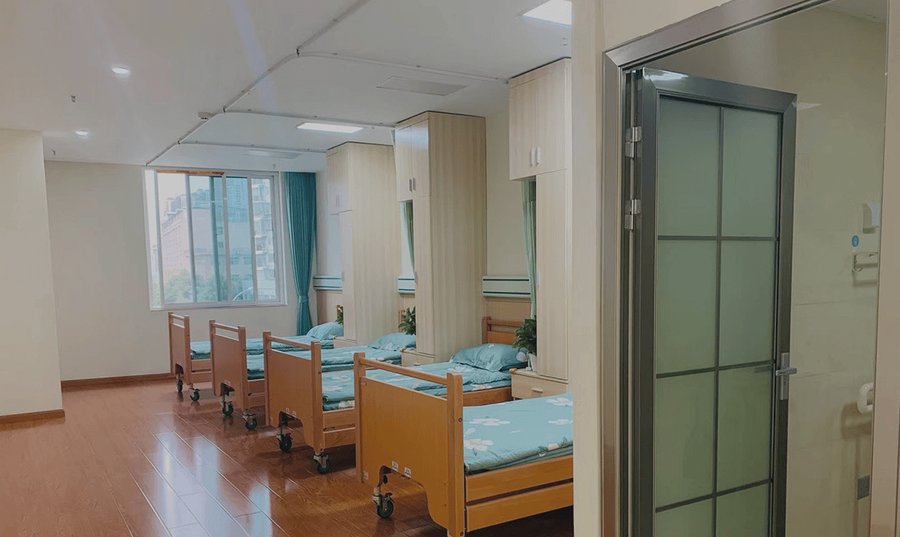 成都成华区康养中心哪家好?成都祥瑞通成华苑康养中心分级选型参考