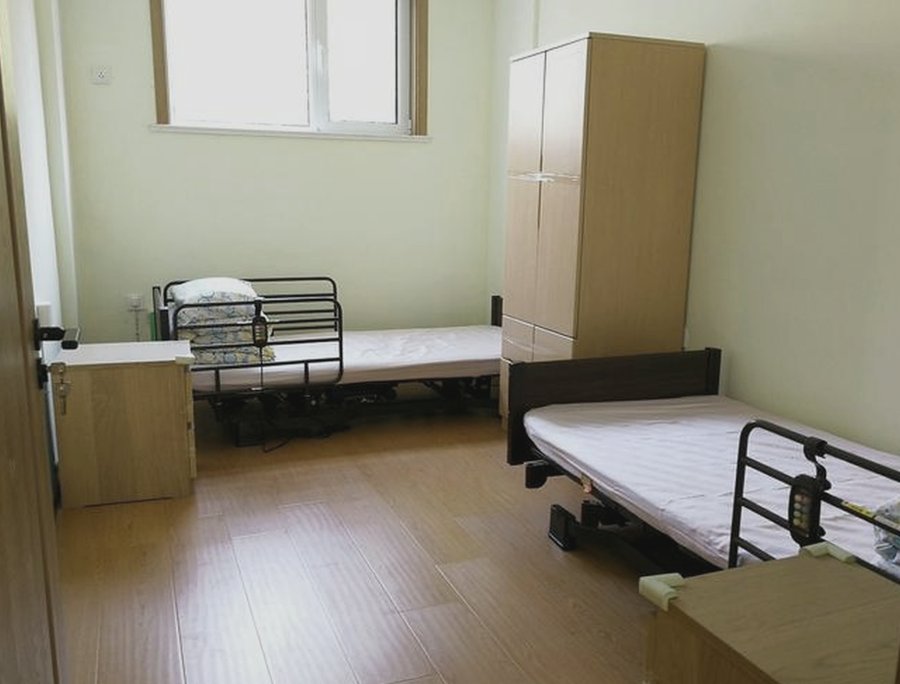 成都成华区养老院提供一对一专属护理和压疮护理服务吗——万晟社区爱照护长者照护之家实例解析