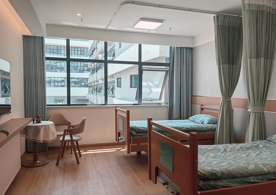成都成华区医养结合机构分型参考:福年康养中心适配脑梗中风术后康复需求匹配指南