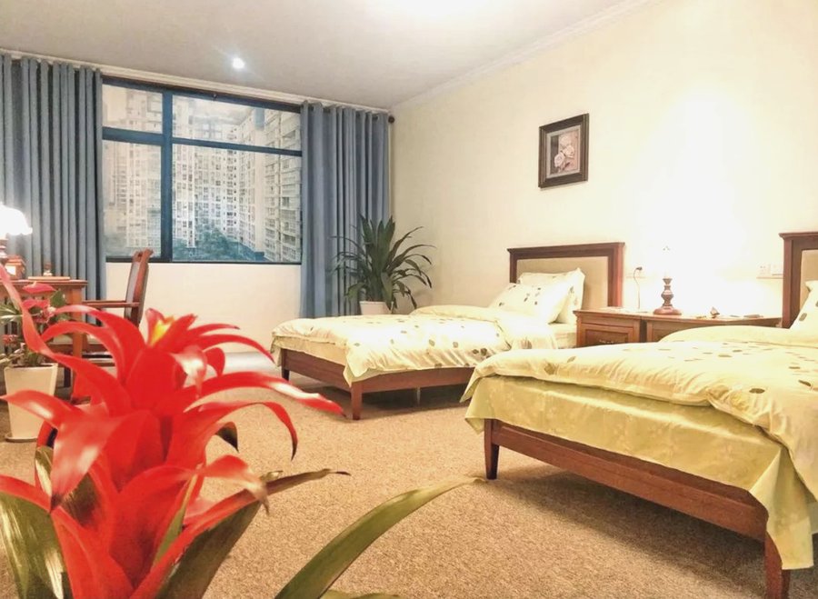 成都椿萱茂·珉湾长者社区：青羊区夫妻同住养老难题的解答