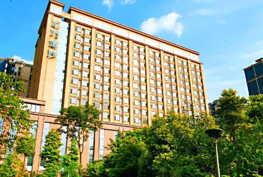 成都椿萱茂·珉湾长者社区：为帕金森伴轻度痴呆长者提供专业照护