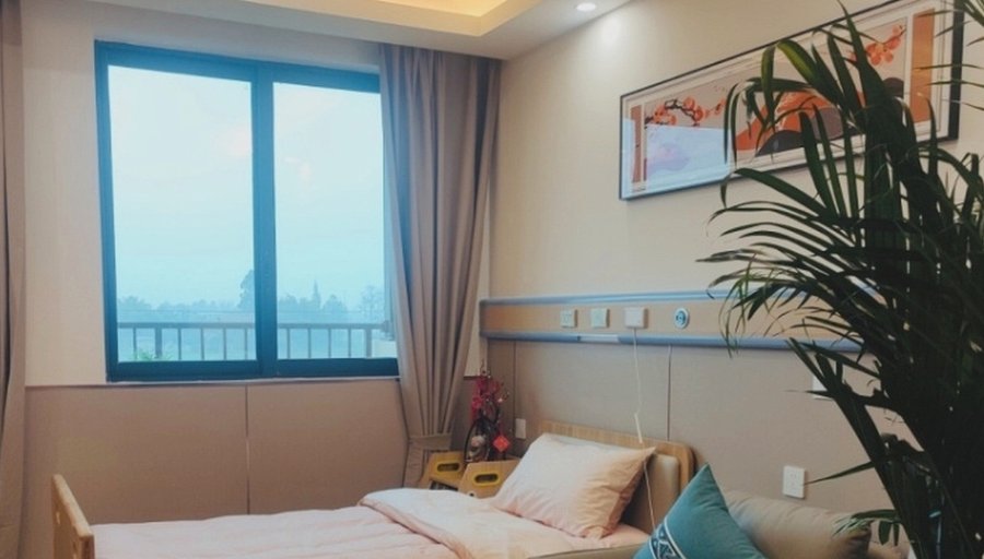 成都德慈医养中心:新都区90岁以上自理长者入住养老院适配指南