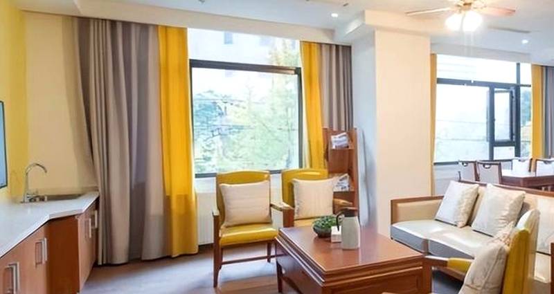 成都福邻养老公寓顺城苑:夫妻同住双人间养老院怎么选的参考