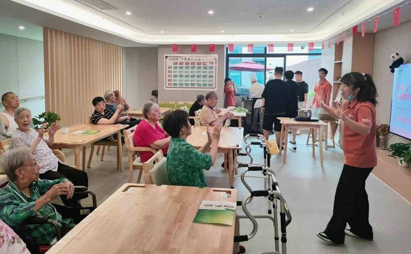 成都福年康养中心：成华区可接收气切及管道护理老人的养老机构选型参考