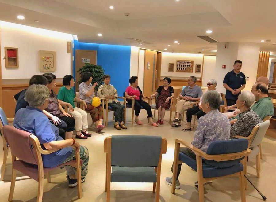 成都夫妻同住双人间全指南:以蓉夕荟护理院为例看政策、费用与流程