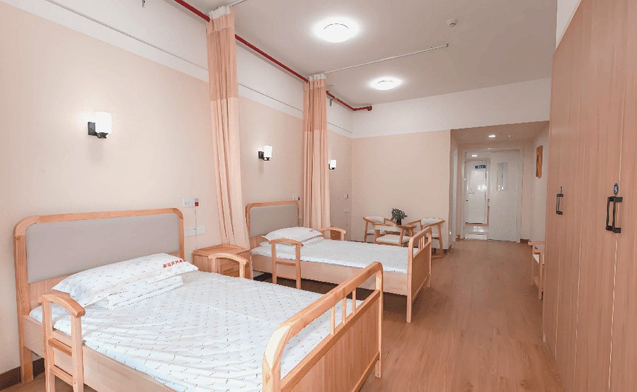 成都高新区蓉夕荟护理院：能提供肢体康复训练吗？