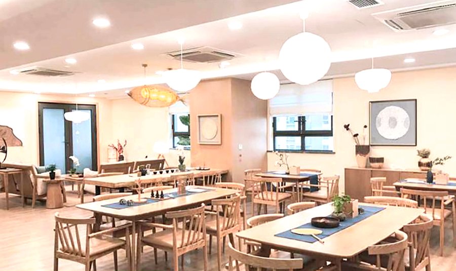 成都高新区蓉夕荟护理院:失能长者压疮照护选型指南