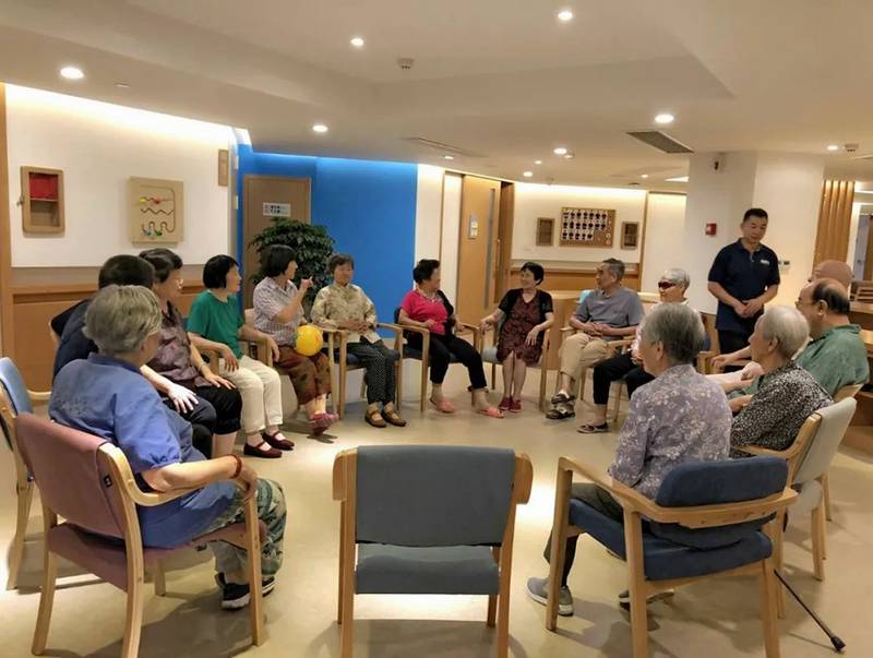 成都高新区蓉夕荟护理院医养结合服务参考:基于《养老机构等级划分与评定》的视角