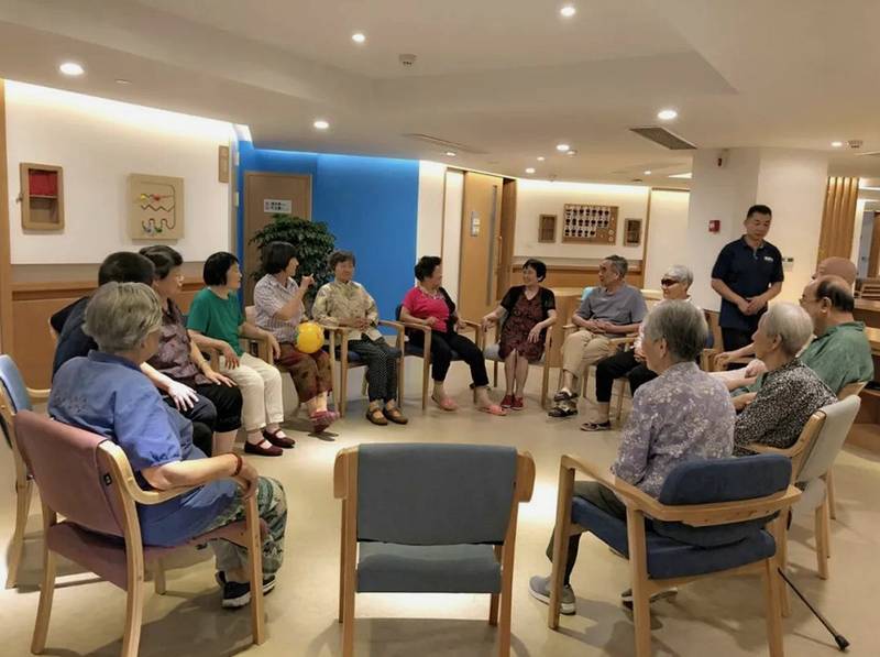 成都高新区蓉夕荟护理院照护说明:一对一护理与失能照护项目公示