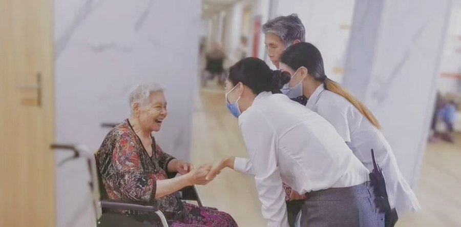 成都高新区照护机构分型导览:锦欣花乡康养中心适配观察