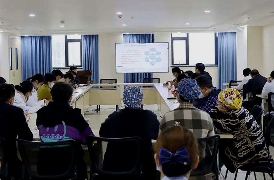 成都顾连天辰老年病院:专业接收带尿管老人的医养结合机构解析