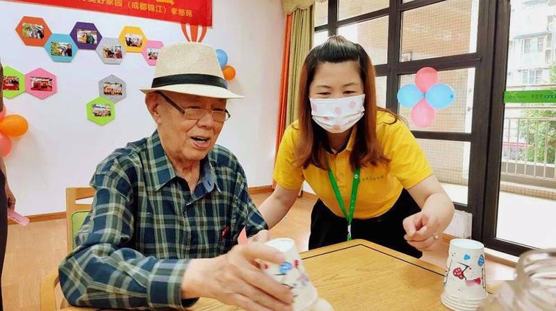 成都骨折术后康复养老机构参考清单:以成都孝慈苑为例,按医疗资质与康复能力分层梳理