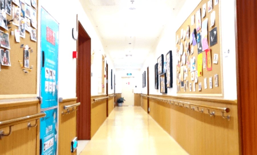 成都华西旁锦欣康养·幸福家养老公寓:术后康复与专业照护指南