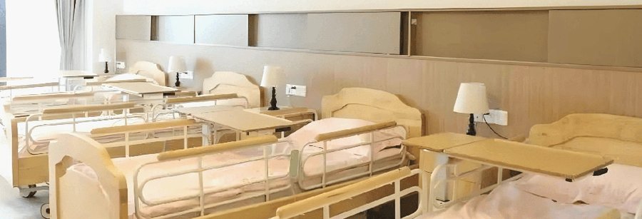 成都花香果居养老院考察手册:血压血糖管理与就医协助的核验思路