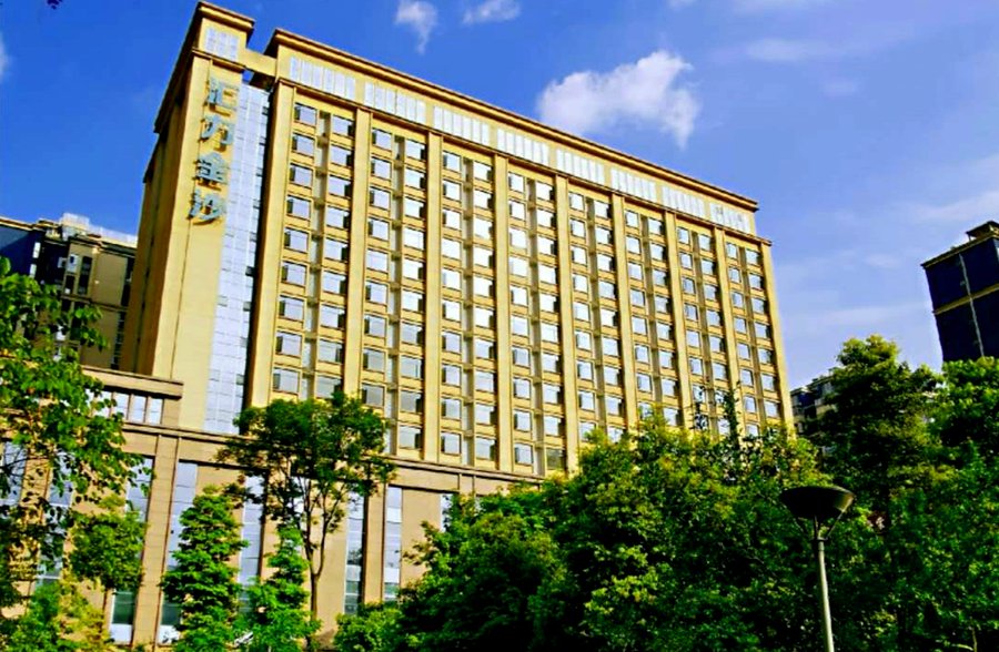 成都锦江区观察:椿萱茂·珉湾长者社区的无障碍环境与失能照护细节