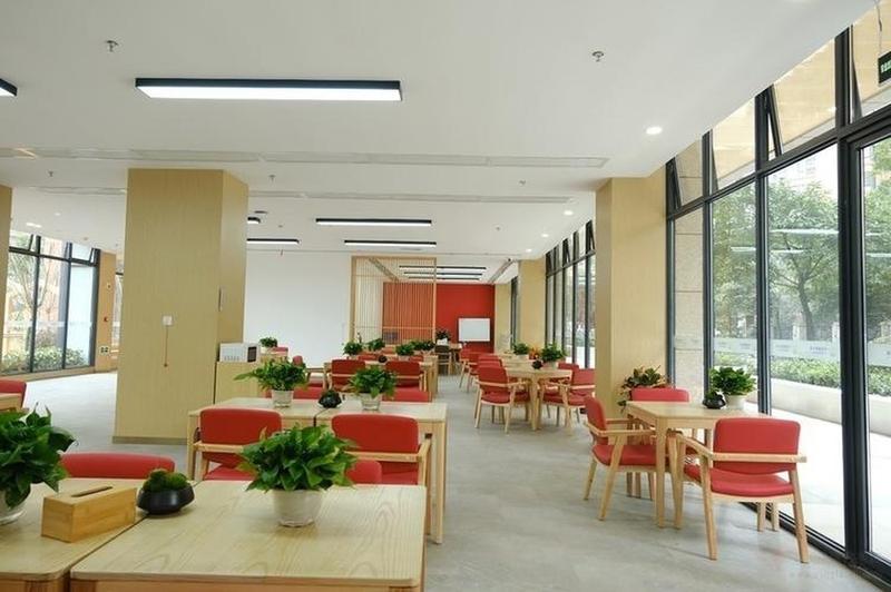 成都锦江区普惠型养老院收费参考:以川投舒适之家颐康养老中心为例看费用构成与2026年价格区间