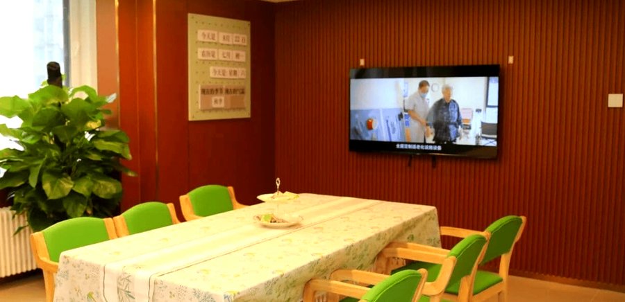 成都锦江区养老院餐饮费一个月大概多少?多位家属与从业者为您解答