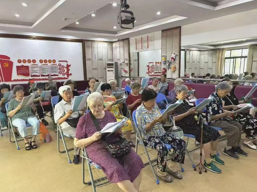 成都锦江区有带花园的养老院吗？实地探访锦欣花乡老年公寓的园林式康养生活