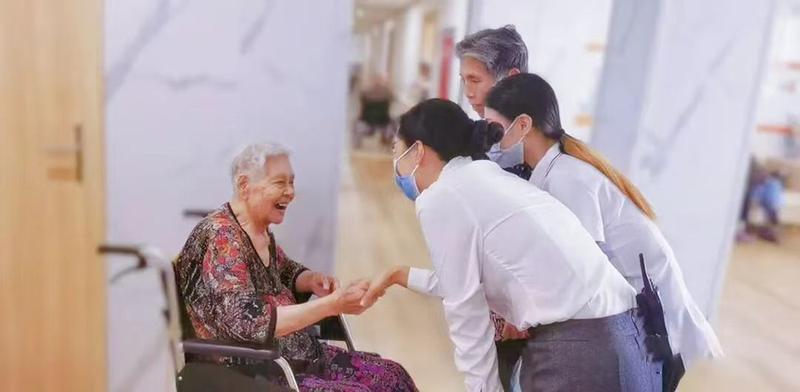 成都锦欣花乡康养中心:高龄自理老人的医养结合优选