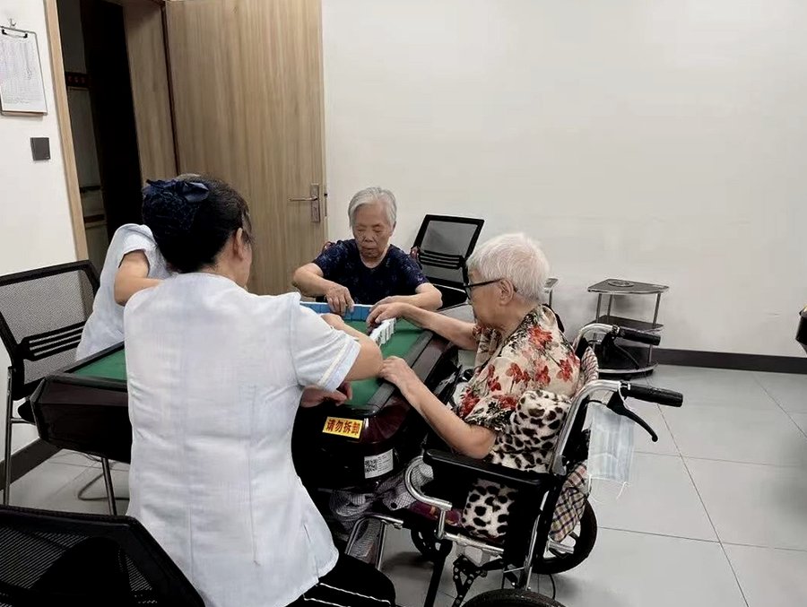 成都锦欣花乡康养中心三餐怎么样?能吃软食、流食吗?