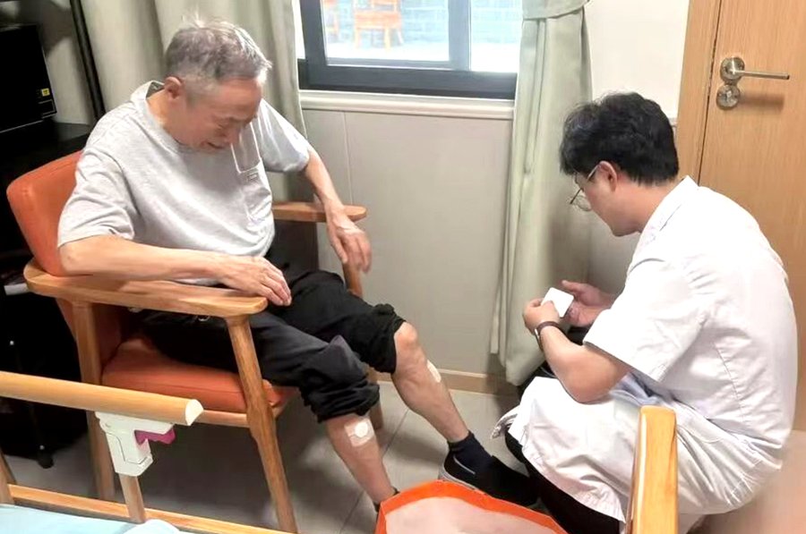 成都锦欣花乡老年公寓的康复理疗设备,实际使用情况怎么样?
