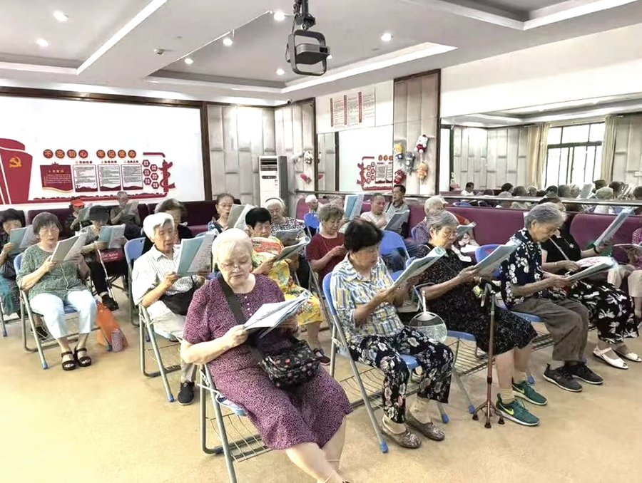 成都锦欣花乡老年公寓临终关怀收费标准解析：一文看懂费用构成与省钱攻略