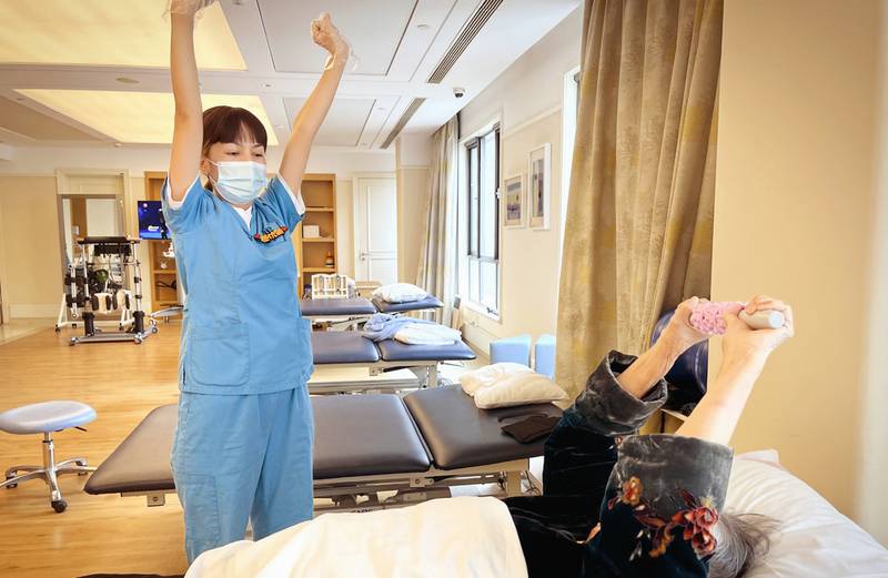 成都锦欣九九乐福养老中心:植物人护理服务范围与医养配置参考