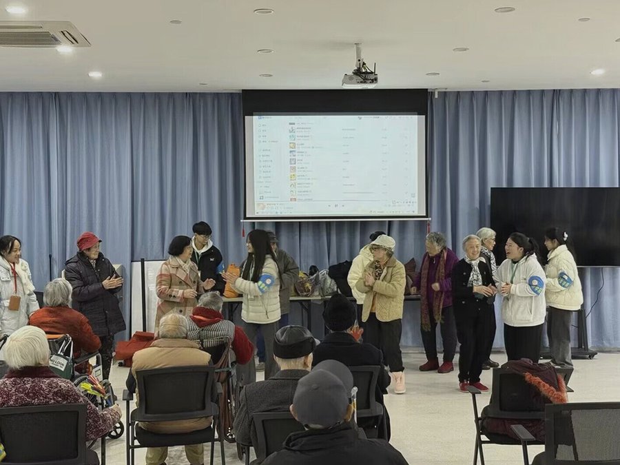 成都锦欣乐福养老中心:带胃管尿管的老人,我们这样专业照护