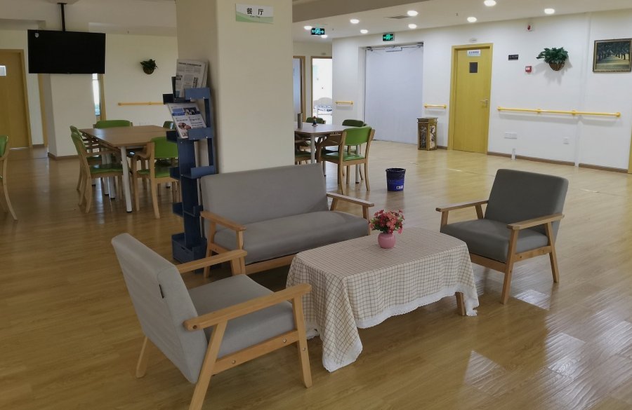 成都康源养老·书院街长者屋:肿瘤晚期长者照护与安宁疗护的家属指南