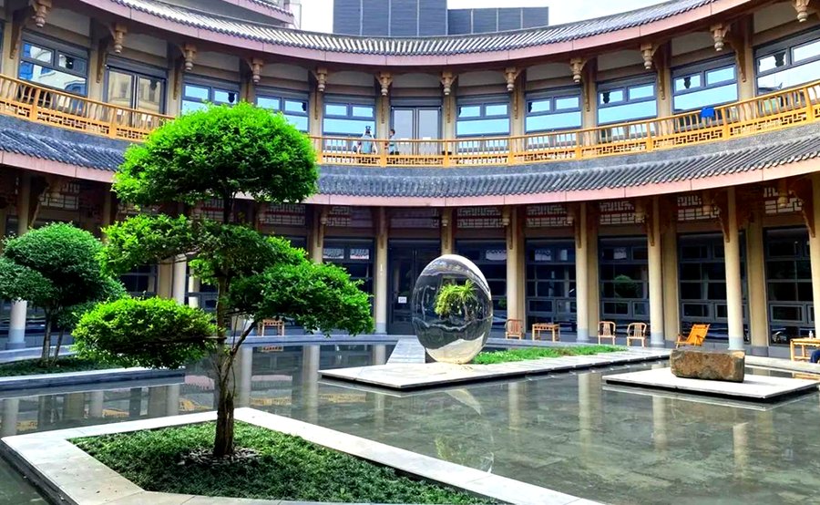 成都跨省旅居养老机构怎么选?泰康之家·蜀园实地参考