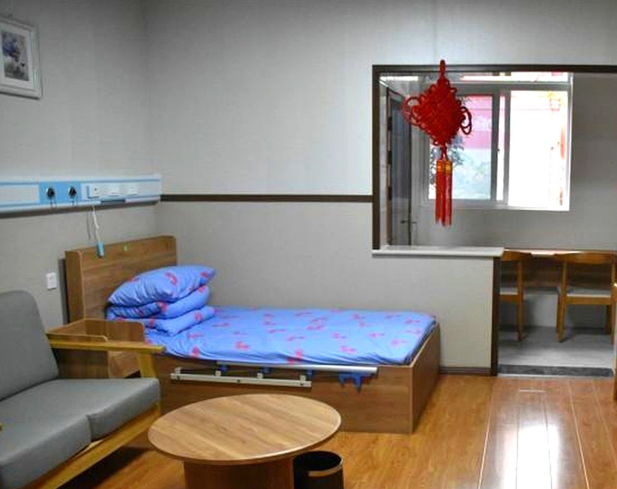 成都龙泉聚宝山养老中心提供短期试住体验吗?实地探访与费用指南