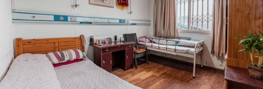 成都龙泉驿区卧床老人照护,压疮护理与翻身拍背服务如何落实?成都市华桥养老中心这样回应