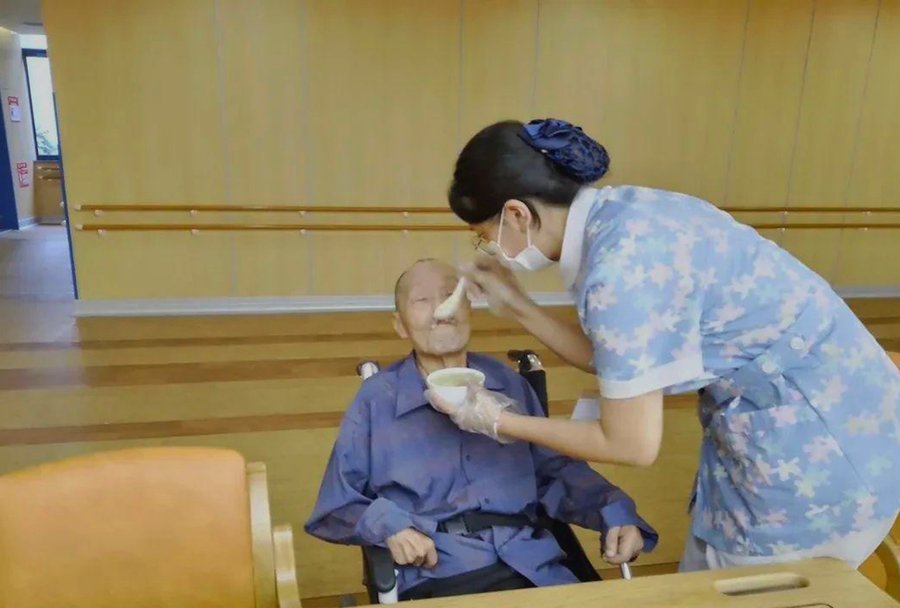 成都龙泉驿五星养老照护标准怎么样?深度解析锦欣乐慈的“医养融合”实践