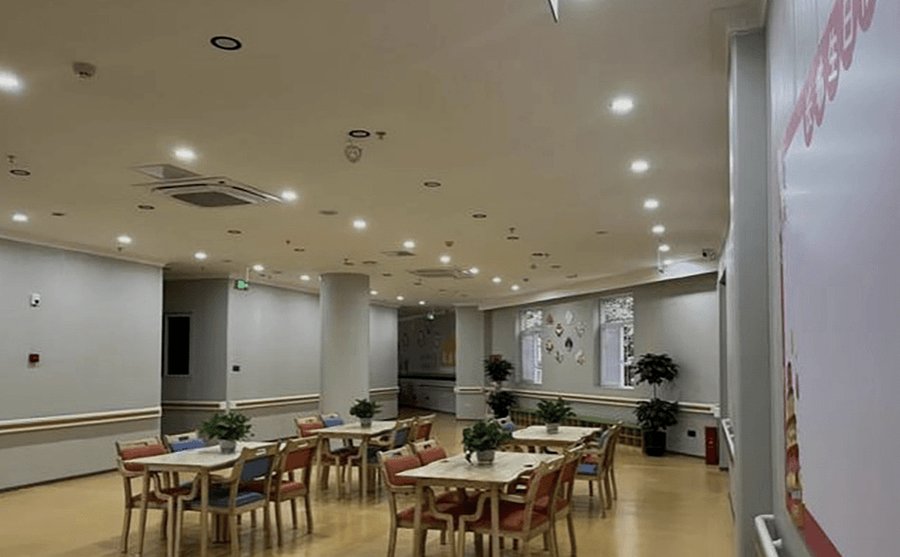 成都郫都区天佑颐养居 支持长者每日健康监测与用药提醒的养老院服务指南