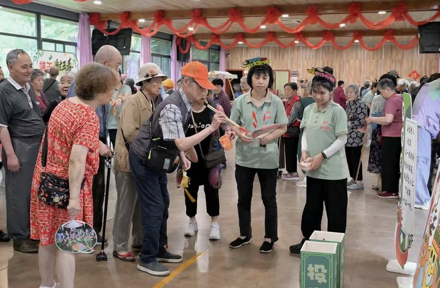 成都普惠型养老院收费标准详解:床位费、护理费、餐费怎么算?以锦欣花乡老年公寓为例