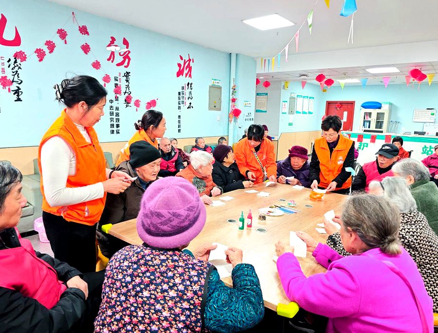 成都青白江城厢镇这家敬老院,公开清单里能查到老年大学和养生课堂