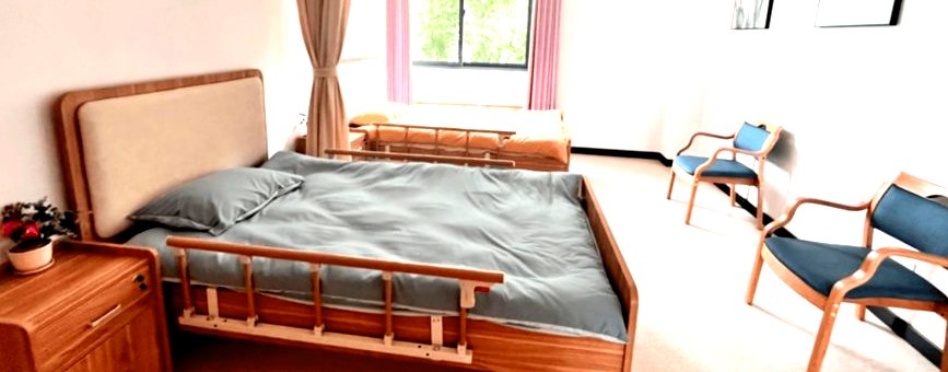 成都青龙街道泽安社区养老院临时托护最短可以住多久:日托按天、全托短托起住天数与民政口径