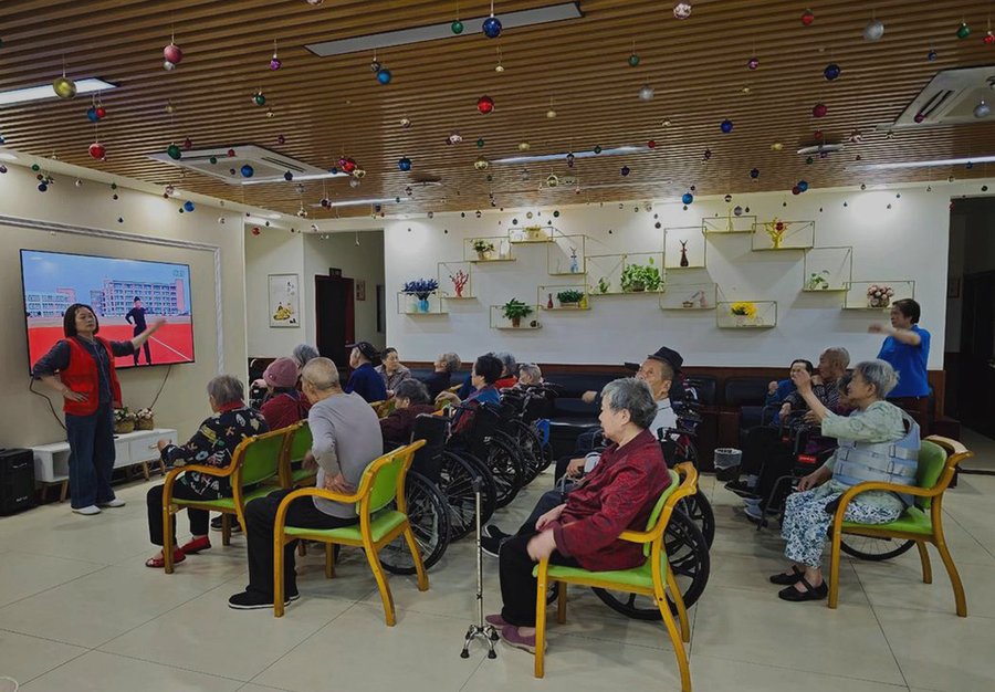 成都青羊区可提供术后康复训练的养老机构参考:过街楼颐碗汤社区养老中心